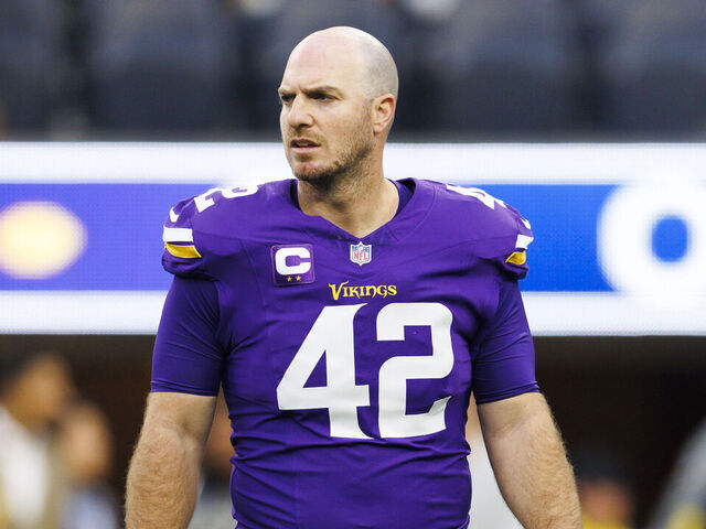 Vikings lose All-Pro long snapper DePaola for at least a month | theScore.com