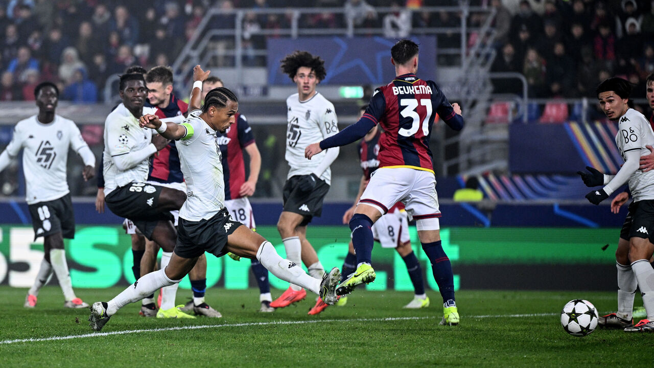 BOLOGNA, ITALY - NOVEMBER 05: Thilo Kehrer of Monaco scores goal during the UEFA Champions League 2024/25 League Phase MD4 match between Bologna FC 1909 and AS Monaco at Stadio Renato Dall'Ara on November 05, 2024 in Bologna, Italy.