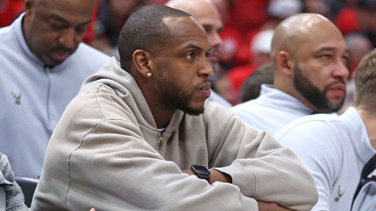 CHICAGO, ILLINOIS - APRIL 24: Khris Middleton #22 of the Milwaukee Bucks watches from the bench as teammates take on the Chicago Bulls during Game Four of the Eastern Conference First Round Playoffs at the United Center on April 24, 2022 in Chicago, Illinois. The Bucks defeated the Bulls 119-95.