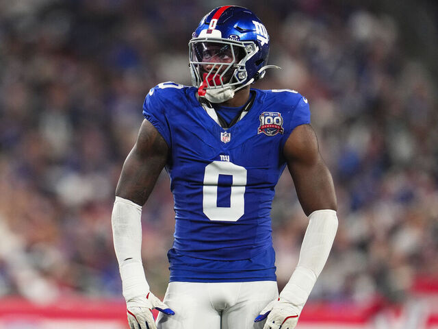 EAST RUTHERFORD, NJ - SEPTEMBER 26: Brian Burns #0 of the New York Giants lines up before the snap during an NFL football game against the Dallas Cowboys at MetLife Stadium on September 26, 2024 in East Rutherford, New Jersey.
