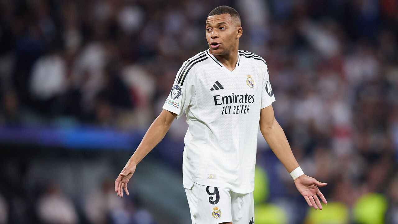 MADRID, SPAIN - NOVEMBER 05: Kylian Mbappe of Real Madrid reacts during the UEFA Champions League 2024/25 League Phase MD4 match between Real Madrid C.F. and AC Milan at Estadio Santiago Bernabeu on November 05, 2024 in Madrid, Spain.