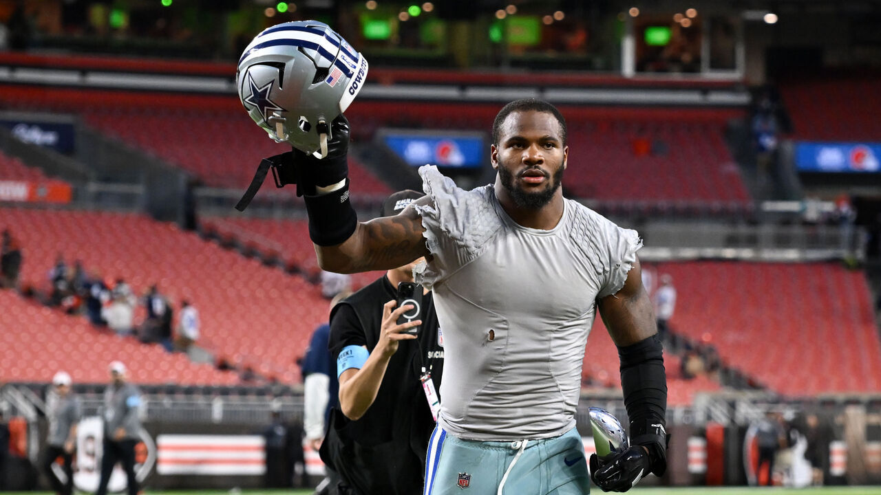 CLEVELAND, OHIO - SEPTEMBER 08: Micah Parsons #11 of the Dallas Cowboys celebrates the team's 33-17 win over the Cleveland Browns at Huntington Bank Field on September 08, 2024 in Cleveland, Ohio.