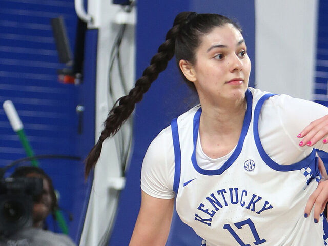 LEXINGTON, KY - NOVEMBER 04: Kentucky Wildcats center Clara Silva (17) in a women's college basketball game between the University of South Carolina Upstate Spartans and the Kentucky Wildcats on November 4, 2024, at Historic Memorial Coliseum in Lexington, KY.