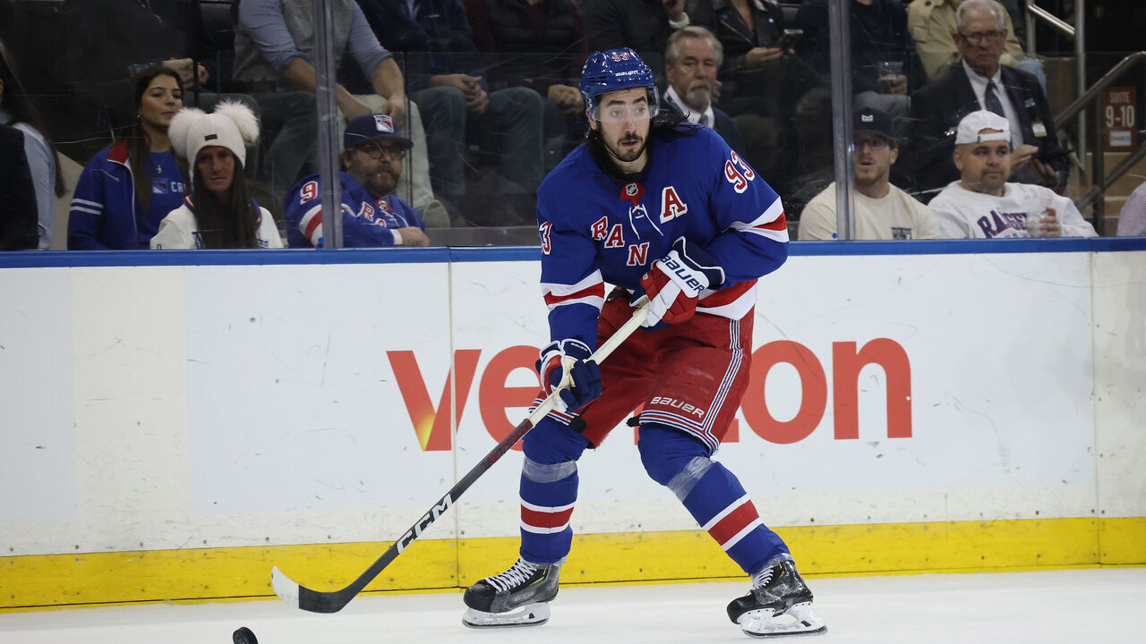 NEW YORK, NEW YORK - NOVEMBER 07: Mika Zibanejad #93 of the New York Rangers skates against the Buffalo Sabres during their game at Madison Square Garden on November 07, 2024 in New York City.