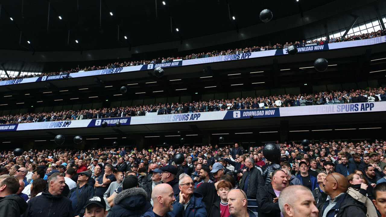 LONDON, ENGLAND - OCTOBER 19: A general view as fans take their seats in the stands ahead of the Premier League match between Tottenham Hotspur FC and West Ham United FC at Tottenham Hotspur Stadium on October 19, 2024 in London, England.