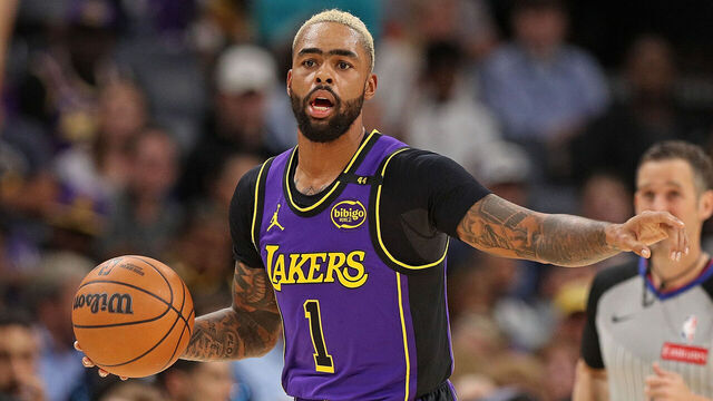 MEMPHIS, TENNESSEE - NOVEMBER 06: D'Angelo Russell #1 of the Los Angeles Lakers brings the ball up court during the game against the Memphis Grizzlies at FedExForum on November 06, 2024 in Memphis, Tennessee.