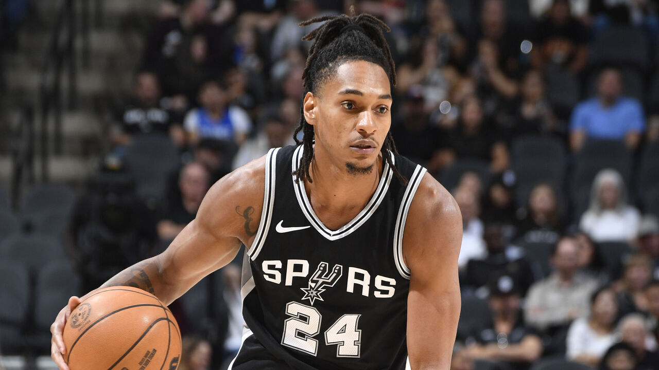 SAN ANTONIO, TX - NOVEMBER 9: Devin Vassell #24 of the San Antonio Spurs dribbles the ball during the game against the Utah Jazz on November 9, 2024 at the Frost Bank Center in San Antonio, Texas. Mandatory Copyright Notice: Copyright 2024 NBAE (Photos by Logan Riely/NBAE via Getty Images)
