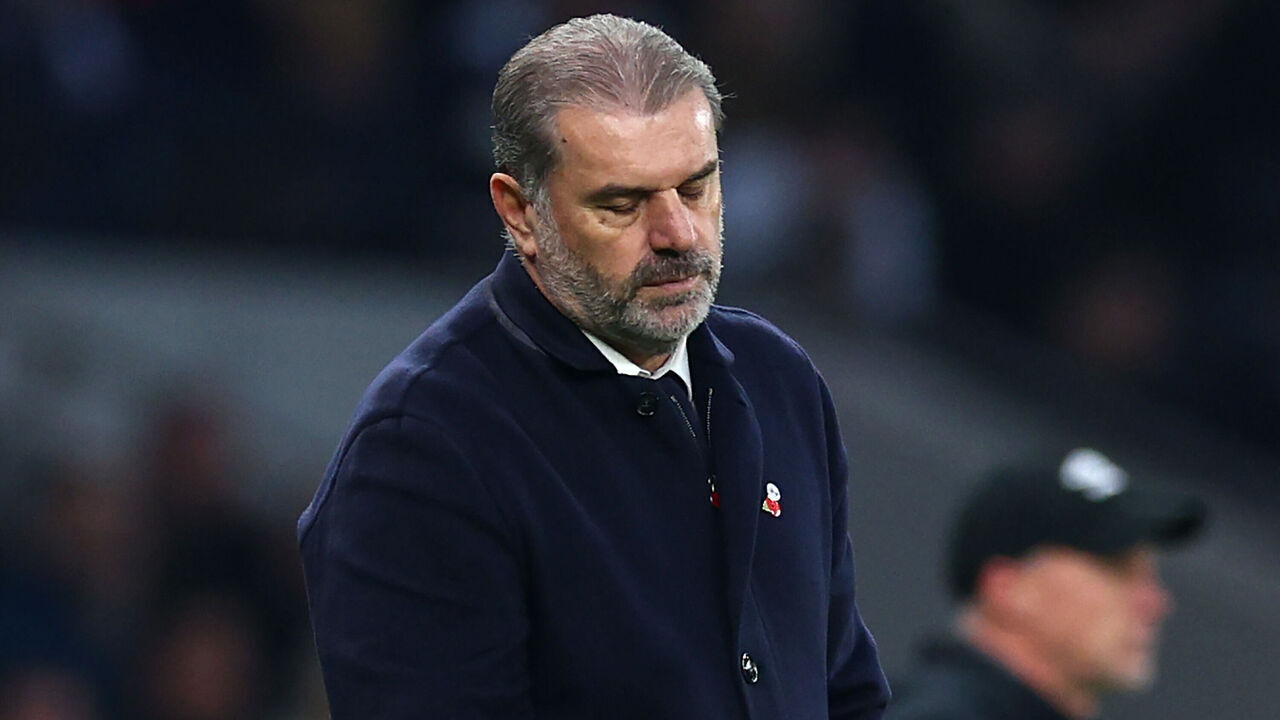 LONDON, ENGLAND - NOVEMBER 10: Ange Postecoglou, Manager of Tottenham Hotspur, reacts during the Premier League match between Tottenham Hotspur FC and Ipswich Town FC at Tottenham Hotspur Stadium on November 10, 2024 in London, England.