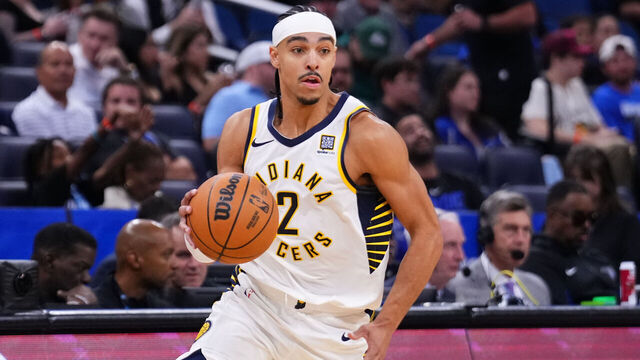 ORLANDO, FLORIDA - OCTOBER 28: Andrew Nembhard #2 of the Indiana Pacers dribbles the ball against against the Orlando Magic during the second half at Kia Center on October 28, 2024 in Orlando, Florida.