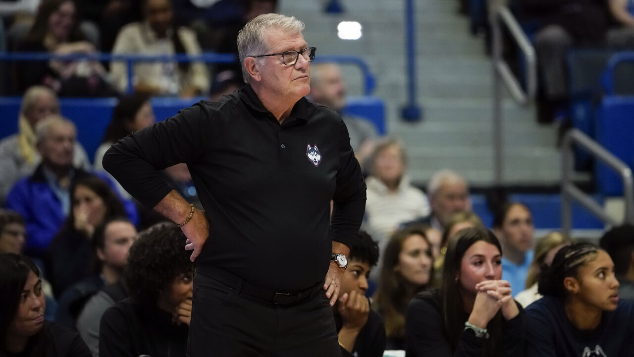 HARTFORD, CONNECTICUT - NOVEMBER 7: Connecticut Huskies head coach Geno Auriemma coaches his team against the Boston University Terriers during the first half of an NCAA women's basketball game at the XL Center on November 7, 2024 in Hartford, Connecticut.