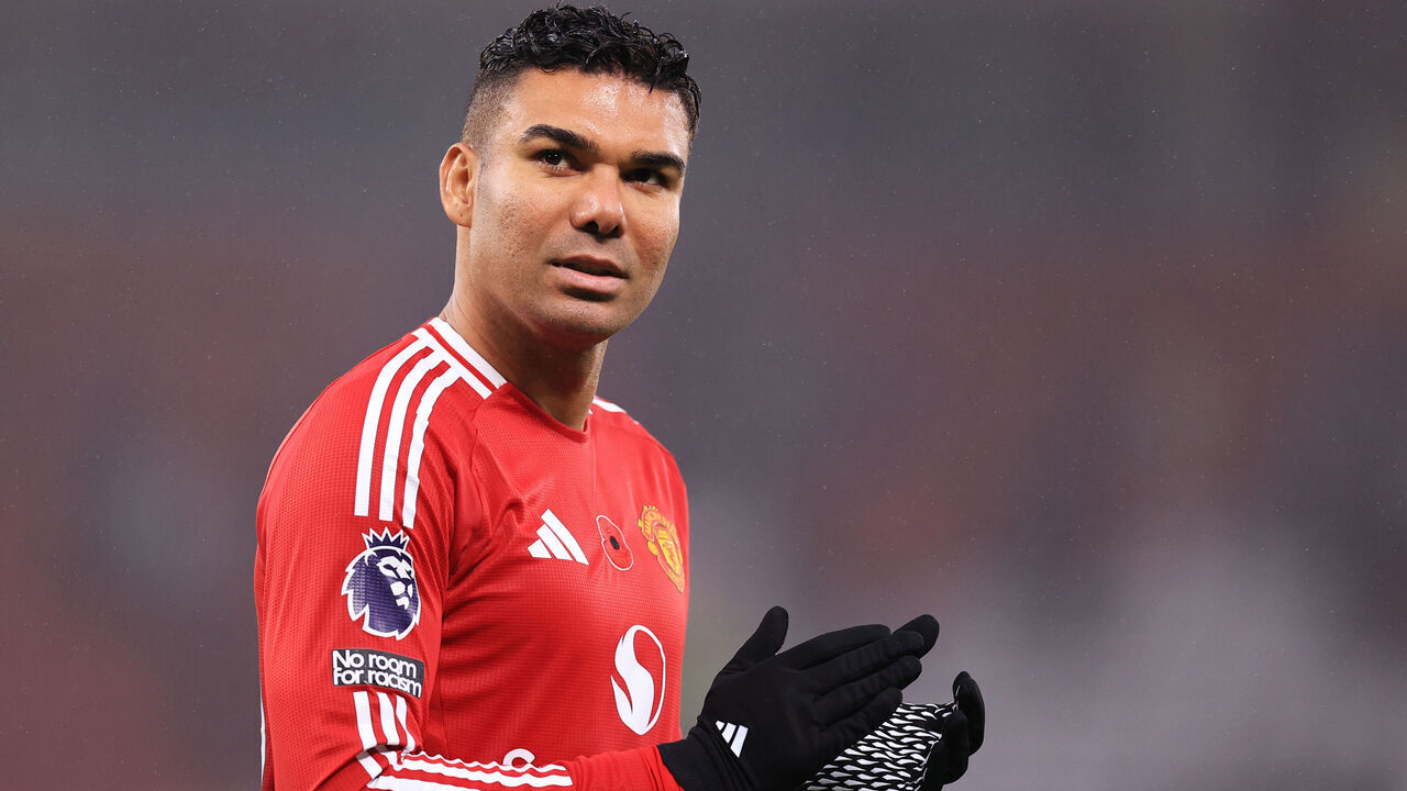 MANCHESTER, ENGLAND - NOVEMBER 10: Casemiro of Manchester United applauds after the Premier League match between Manchester United FC and Leicester City FC at Old Trafford on November 10, 2024 in Manchester, England.