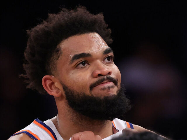 NEW YORK, NEW YORK - NOVEMBER 13: Karl-Anthony Towns #32 of the New York Knicks reacts after his team was defeated by the Chicago Bulls at Madison Square Garden on November 13, 2024 in New York City.