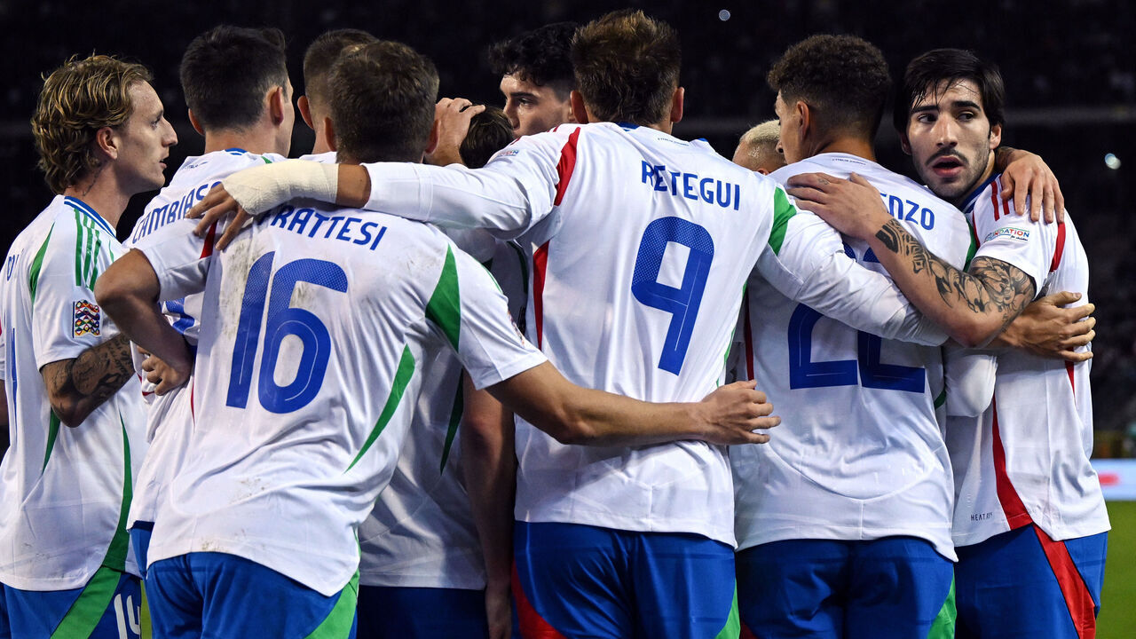 BRUSSELS, BELGIUM - NOVEMBER 14: Sandro Tonali of Italy celebrates his goal during the UEFA Nations League 2024/25 League A Group A2 match between Belgium and Italy at on November 14, 2024 in Brussels, Belgium.