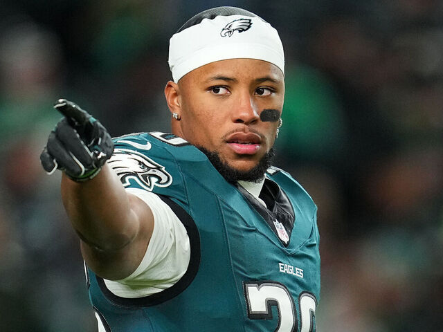 PHILADELPHIA, PENNSYLVANIA - NOVEMBER 14: Saquon Barkley #26 of the Philadelphia Eagles gestures before playing the Washington Commanders at Lincoln Financial Field on November 14, 2024 in Philadelphia, Pennsylvania.