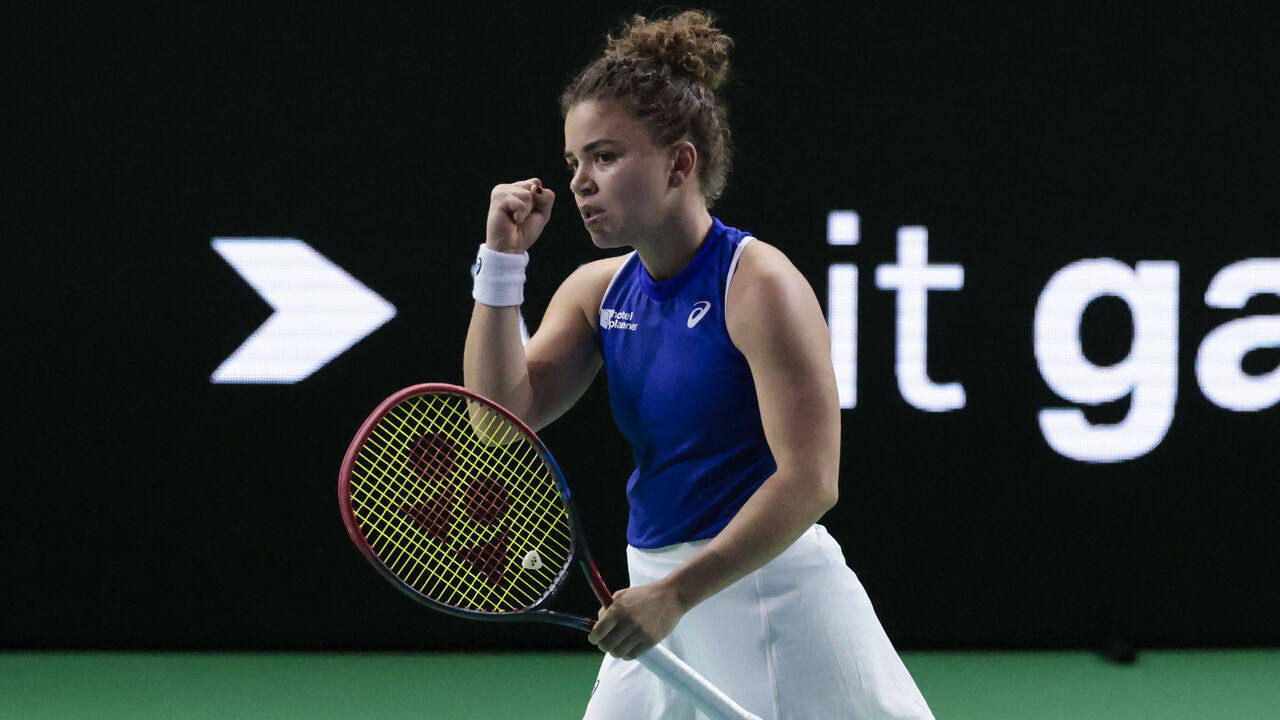 MALAGA, SPAIN - NOVEMBER 16: Jasmine Paolini of Italy celebrate a point during to the Billie Jean King Cup Finals at Palacio de Deportes Jose Maria Martin Carpena on November 16, 2024 in Malaga, Spain.
