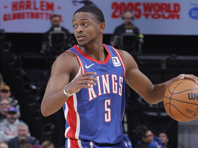 Fox scores 49 points 1 day after dropping 60, leads Kings p…