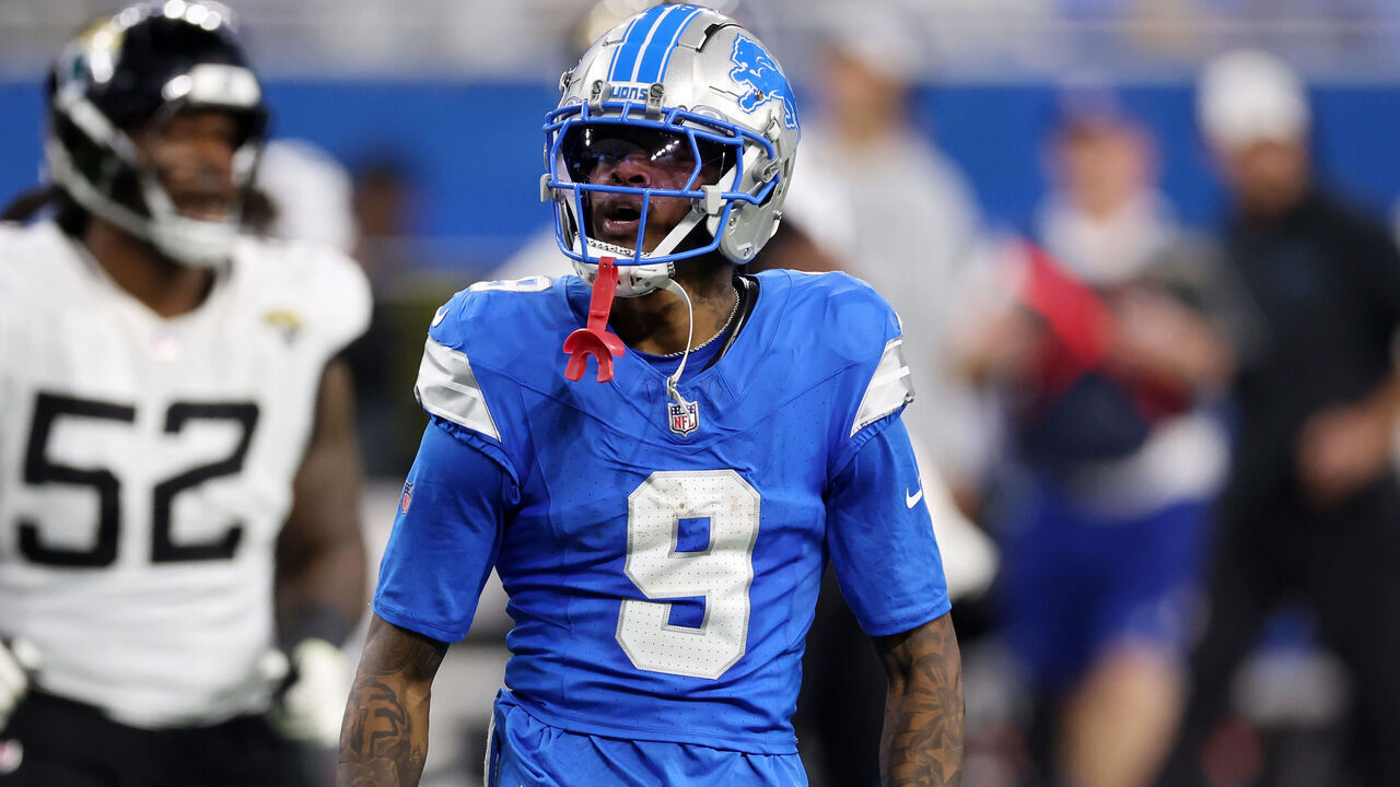 DETROIT, MICHIGAN - NOVEMBER 17: Jameson Williams #9 of the Detroit Lions reacts after a first down catch in the third quarter of a game against the Jacksonville Jaguars at Ford Field on November 17, 2024 in Detroit, Michigan.