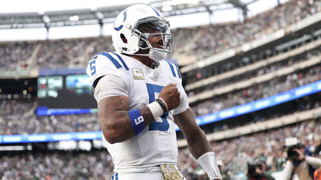 EAST RUTHERFORD, NEW JERSEY - NOVEMBER 17: Quarterback Anthony Richardson #5 of the Indianapolis Colts celebrates a fourth quarter touchdown against the New York Jets at MetLife Stadium on November 17, 2024 in East Rutherford, New Jersey.