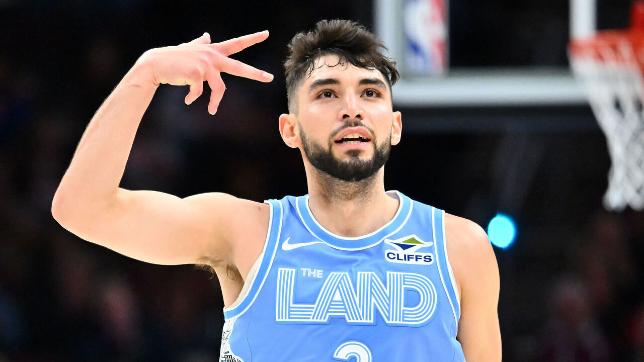 CLEVELAND, OHIO - NOVEMBER 17: Ty Jerome #2 of the Cleveland Cavaliers celebrates during the second quarter against the Charlotte Hornets at Rocket Mortgage Fieldhouse on November 17, 2024 in Cleveland, Ohio.