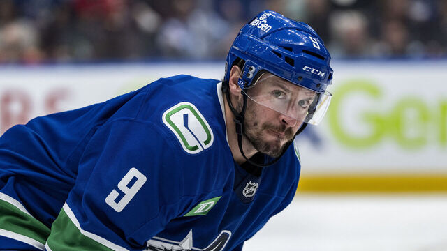 VANCOUVER, BC - NOVEMBER 12: Vancouver Canucks center J.T. Miller (9) waits for a face off during the third period of an NHL game between the Calgary Flames and the Vancouver Canucks on Tuesday, November 12, 2024 at Rogers Arena in Vancouver, B.C.