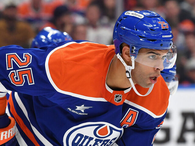 EDMONTON, CANADA - NOVEMBER 12: Darnell Nurse #25 of the Edmonton Oilers awaits a face-off during the game against the New York Islanders at Rogers Place on November 12, 2024, in Edmonton, Alberta, Canada.