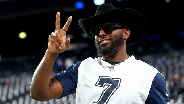 EAST RUTHERFORD, NEW JERSEY - SEPTEMBER 26: Former Dallas Cowboys wide receiver Dez Bryant walks on the field before the game between the New York Giants and the Dallas Cowboys at MetLife Stadium on September 26, 2022 in East Rutherford, New Jersey.