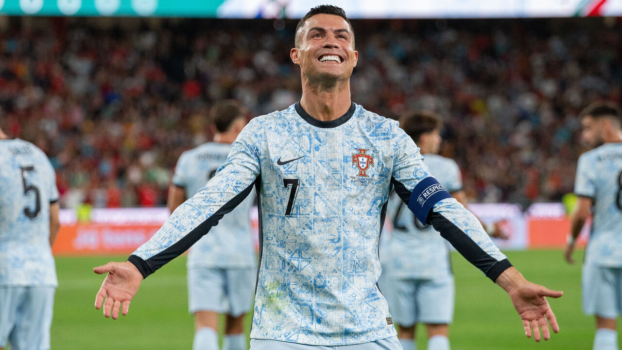LISBON, PORTUGAL - SEPTEMBER 05: Cristiano Ronaldo of Portugal celebrates during the UEFA Nations League 2024/25 League A Group A1 match between Portugal and Croatia at Estadio do Sport Lisboa e Benfica on September 05, 2024 in Lisbon, Portugal.