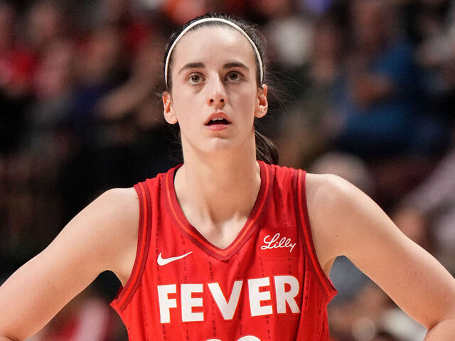 Report: Caitlin Clark won't play in Unrivaled league | theScore.com