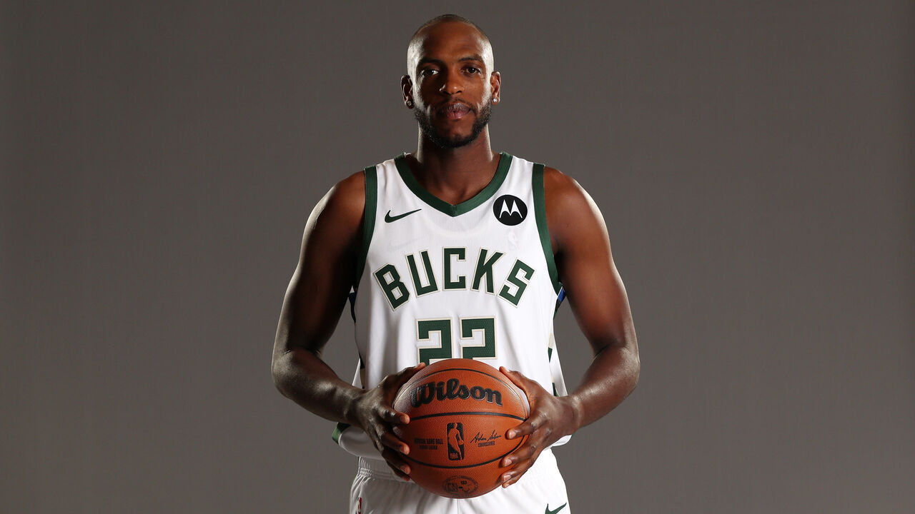MILWAUKEE, WISCONSIN - SEPTEMBER 30: Khris Middleton #22 of the Milwaukee Bucks poses for a portrait during media day at the Fiserv Forum on September 30, 2024 in Milwaukee, Wisconsin.