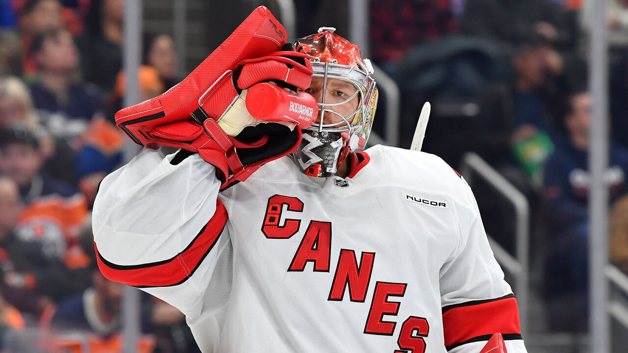 EDMONTON, CANADA - OCTOBER 22: Frederik Andersen #31 of the Carolina Hurricanes takes a drink during a stoppage in play in the second period of the game against the Edmonton Oilers at Rogers Place on October 22, 2024, in Edmonton, Alberta, Canada.