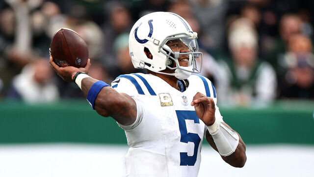 EAST RUTHERFORD, NEW JERSEY - NOVEMBER 17: Anthony Richardson #5 of the Indianapolis Colts in action against the New York Jets at MetLife Stadium on November 17, 2024 in East Rutherford, New Jersey.