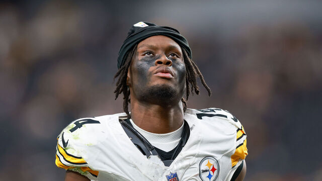 LAS VEGAS, NV - OCTOBER 13: Pittsburgh Steelers wide receiver George Pickens (14) walks off the field after a NFL game between the Pittsburgh Steelers a d the Las Vegas Raiders on October 13, 2024, at Allegiant Stadium in Las Vegas, NV.