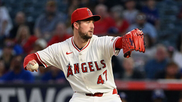 ANAHEIM, CA - SEPTEMBER 28: Los Angeles Angels pitcher Griffin Canning (47) pitching during an MLB baseball game against the Texas Rangers played on September 28, 2024 at Angel Stadium in Anaheim, CA.
