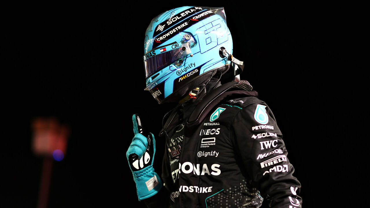 LAS VEGAS, NEVADA - NOVEMBER 22: Pole position qualifier George Russell of Great Britain and Mercedes celebrates in parc ferme during qualifying ahead of the F1 Grand Prix of Las Vegas at Las Vegas Strip Circuit on November 22, 2024 in Las Vegas, Nevada.