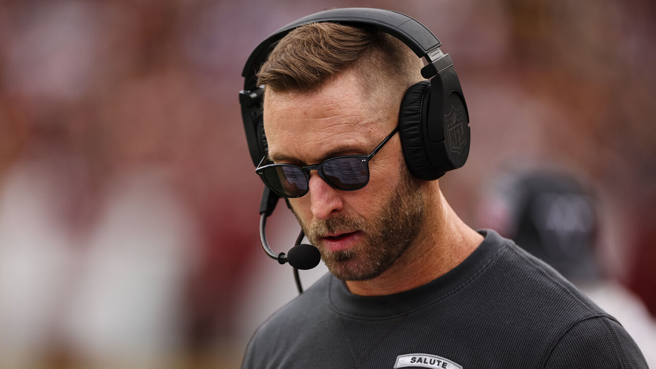 LANDOVER, MD - NOVEMBER 10: Offensive coordinator Kliff Kingsbury of the Washington Commanders looks on during the first half of the game against the Pittsburgh Steelers at Northwest Stadium on November 10, 2024 in Landover, Maryland.