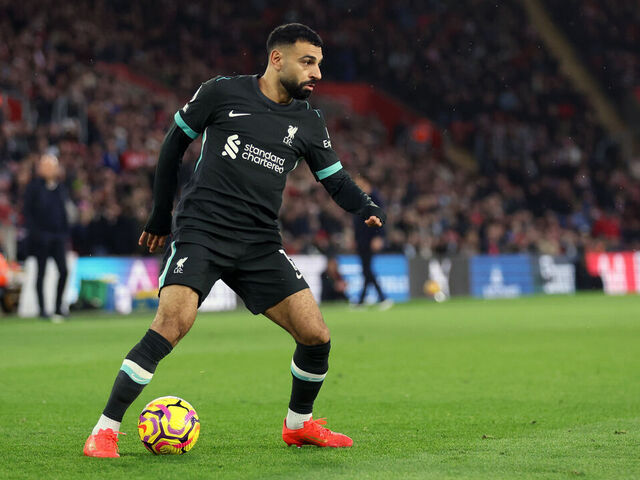 SOUTHAMPTON, ENGLAND - NOVEMBER 24: Mohamed Salah of Liverpool during the Premier League match between Southampton FC and Liverpool FC at St Mary's Stadium on November 24, 2024 in Southampton, England.