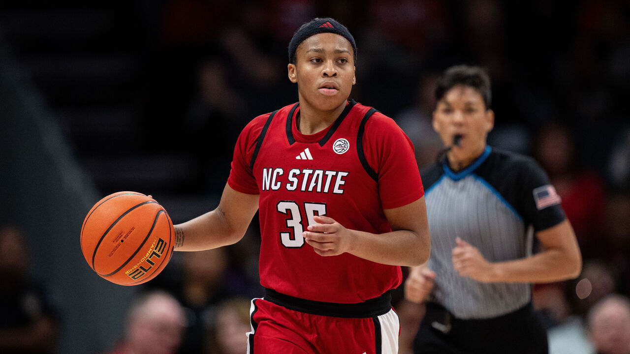 CHARLOTTE, NORTH CAROLINA - NOVEMBER 10: Zoe Brooks #35 of the NC State Wolfpack plays against the South Carolina Gamecocks during their game at the Spectrum Center on November 10, 2024 in Charlotte, North Carolina.