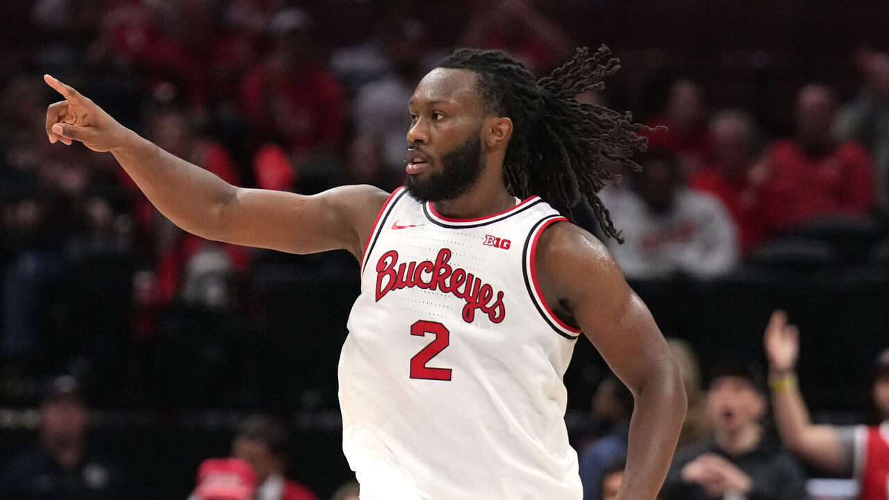 COLUMBUS, OH - NOVEMBER 25: Ohio State Buckeyes guard Bruce Thornton (2) reacts to scoring a basket during the second half of the game between the Ohio State Buckeyes and the Green Bay Phoenix at Value City Arena in Columbus, Ohio On November 25, 2024.