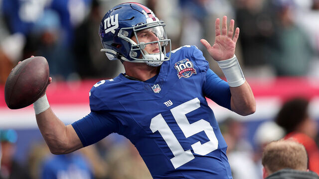 EAST RUTHERFORD, NEW JERSEY - NOVEMBER 24: Tommy DeVito #15 of the New York Giants warms up prior to the game against the Tampa Bay Buccaneers at MetLife Stadium on November 24, 2024 in East Rutherford, New Jersey.