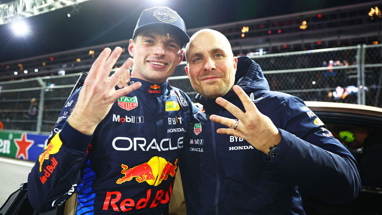 LAS VEGAS, NEVADA - NOVEMBER 23: 2024 F1 World Drivers Champion Max Verstappen of the Netherlands and Oracle Red Bull Racing celebrates with race engineer Gianpiero Lambiase in parc ferme during the F1 Grand Prix of Las Vegas at Las Vegas Strip Circuit on November 23, 2024 in Las Vegas, Nevada.