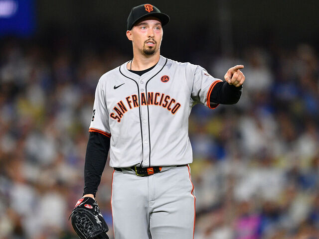 LOS ANGELES, CA - JULY 22: San Francisco Giants pitcher Blake Snell (7) looks on during the MLB game between the San Francisco Giants and the Los Angeles Dodgers on July 22, 2024 at Dodger Stadium in Los Angeles, CA.