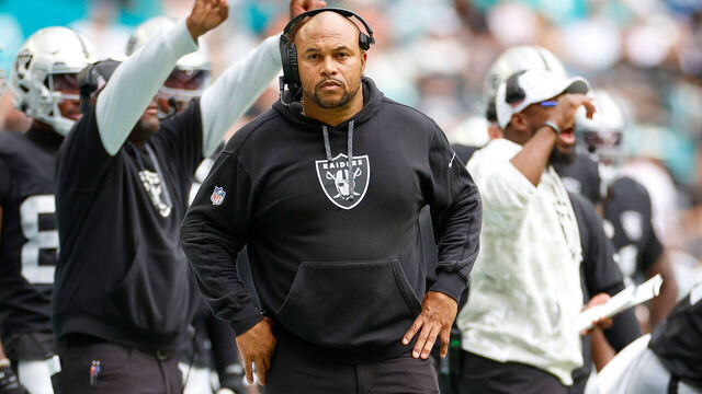 MIAMI GARDENS, FLORIDA - NOVEMBER 17: Las Vegas Raiders head coach Antonio Pierce on the sideline during the first half against the Miami Dolphins at Hard Rock Stadium on November 17, 2024 in Miami Gardens, Florida.