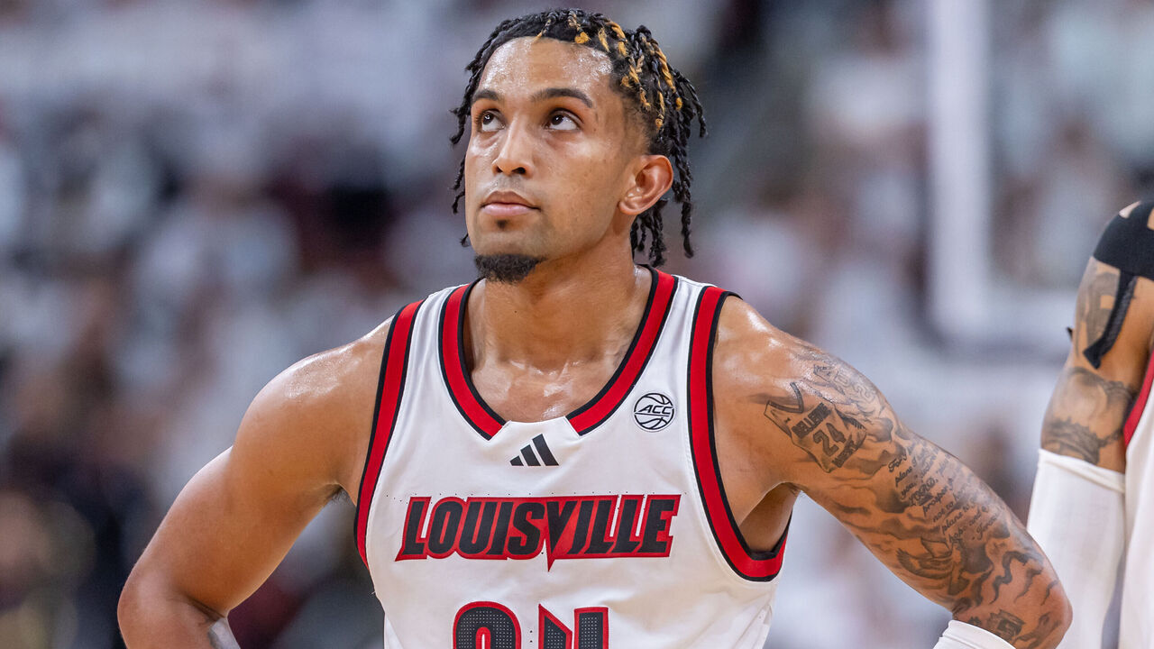 LOUISVILLE, KENTUCKY - NOVEMBER 9: Chucky Hepburn #24 of the Louisville Cardinals is seen during the game against the Tennessee Volunteers at KFC YUM! Center on November 9, 2024 in Louisville, Kentucky.