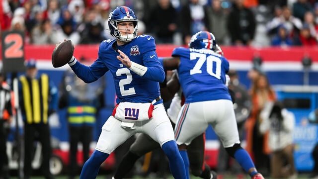 EAST RUTHERFORD, NEW JERSEY - NOVEMBER 24: Drew Lock #2 of the New York Giants looks to throw the football during the fourth quarter against the Tampa Bay Buccaneers at MetLife Stadium on November 24, 2024 in East Rutherford, New Jersey.