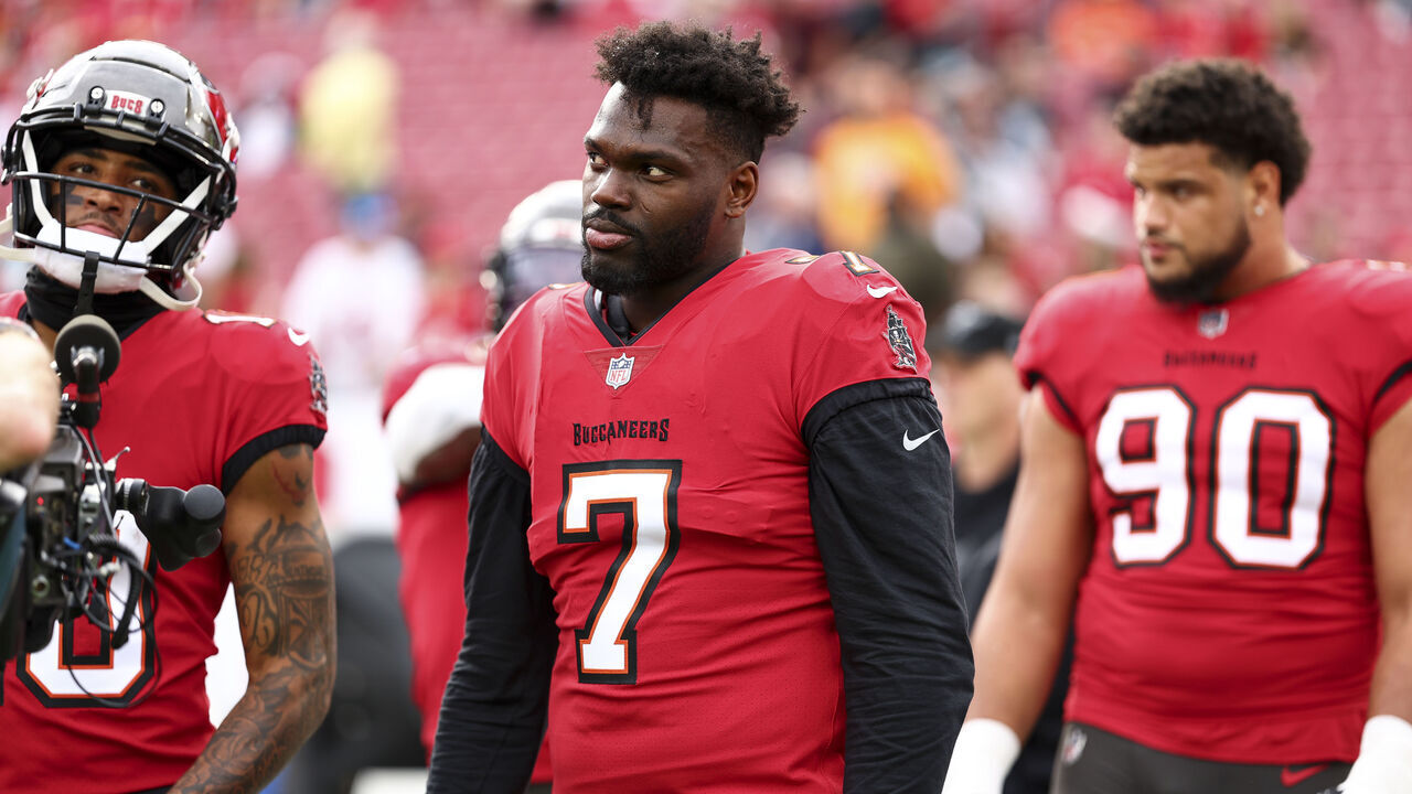 TAMPA, FL - DECEMBER 24: Shaquil Barrett #7 of the Tampa Bay Buccaneers stands on the sidelines prior to an NFL football game against the Jacksonville Jaguars at Raymond James Stadium on December 24, 2023 in Tampa, Florida.