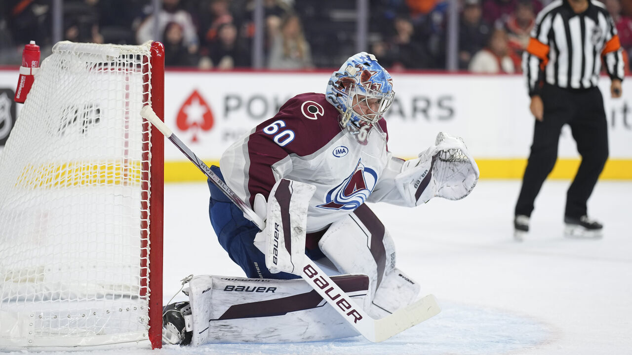PHILADELPHIA, PENNSYLVANIA - NOVEMBER 18: Justus Annunen #60 of the Colorado Avalanche looks on against the Philadelphia Flyers at the Wells Fargo Center on November 18, 2024 in Philadelphia, Pennsylvania. The Avalanche defeated the Flyers 3-2.