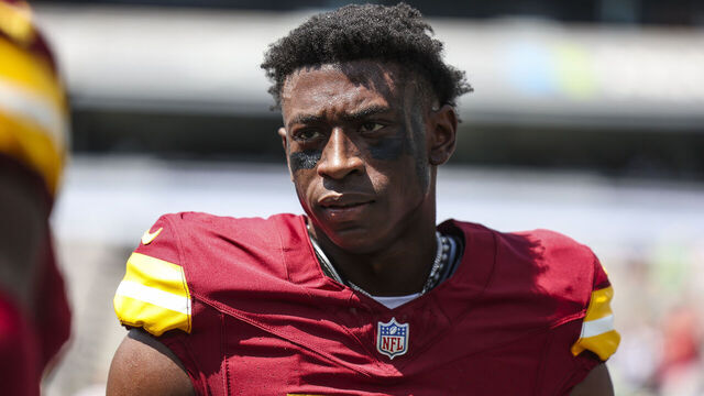 EAST RUTHERFORD, NJ - AUGUST 10: Emmanuel Forbes Jr. #13 of the Washington Commanders warms up prior to an NFL football game against the New York Jets at MetLife Stadium on August 10, 2024 in East Rutherford, NJ.