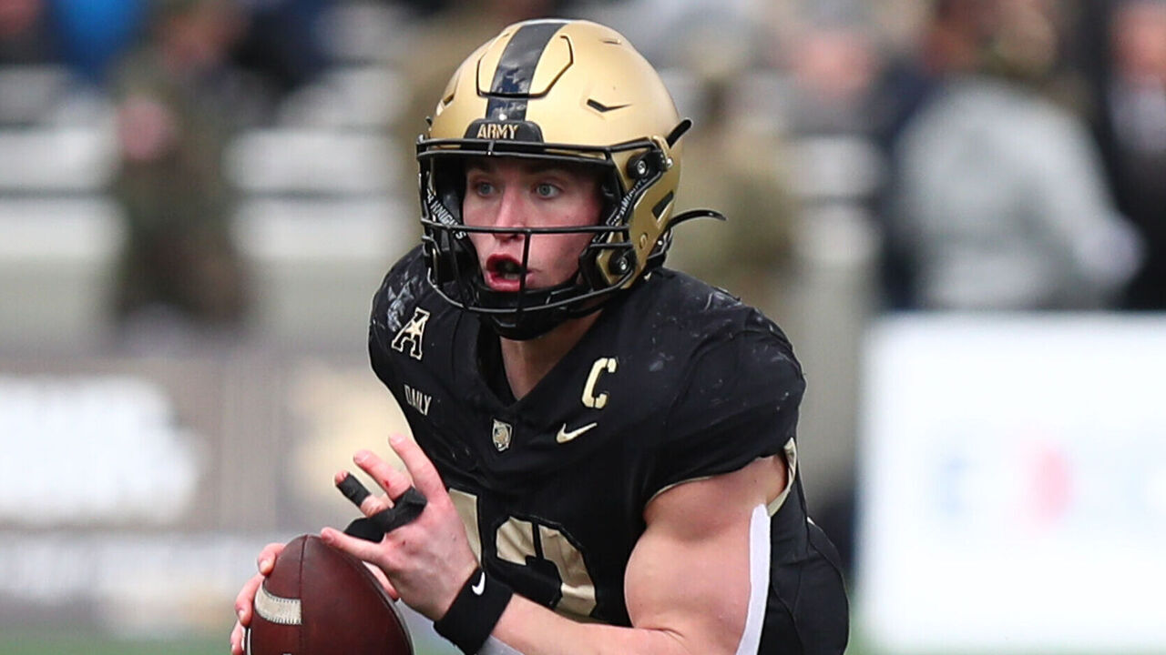 WEST POINT, NEW YORK - NOVEMBER 30: Bryson Daily #13 of the Army Black Knights runs for a short gain during the game against the UTSA Roadrunners at Michie Stadium on November 30, 2024 in West Point, New York.