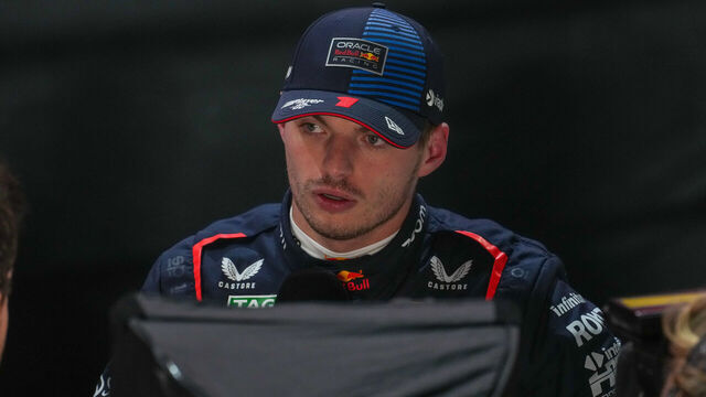 Max Verstappen of the Netherlands drives the Oracle Red Bull Racing RB20 Honda RBPT during the Formula 1 Qatar Airways Qatar Grand Prix 2024 in Doha, Qatar, on November 30, 2024.