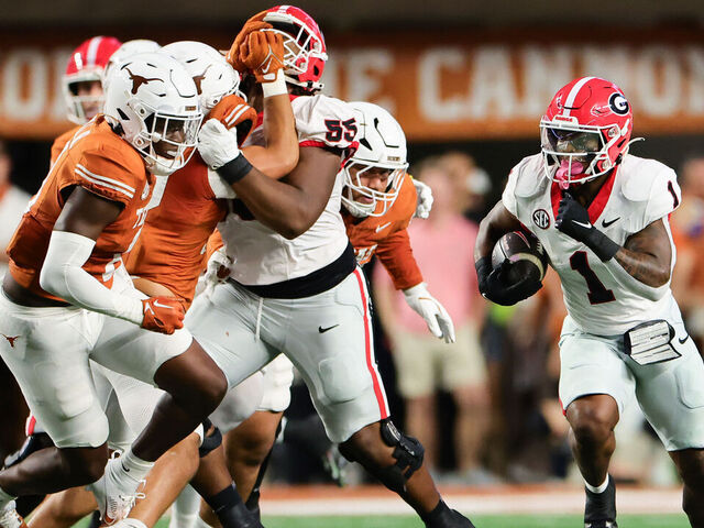 AUSTIN, TEXAS - OCTOBER 19: Trevor Etienne #1 of the Georgia Bulldogs runs the ball against the Texas Longhorns during the first half at Darrell K Royal-Texas Memorial Stadium on October 19, 2024 in Austin, Texas.